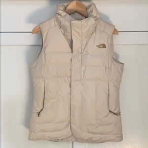 SPECIAL EDITION Small Ladies Northface Down Vest!